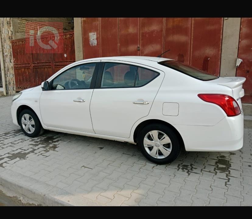 نيسان صني